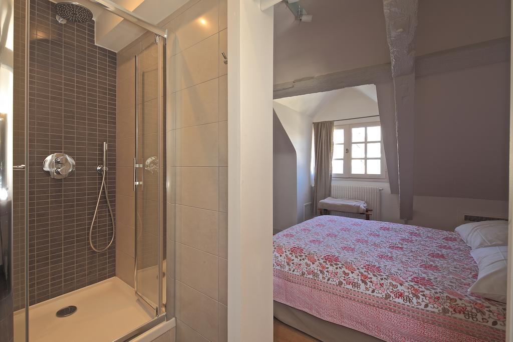 Hotel De Biencourt Азе-ле-Ридо Стая снимка