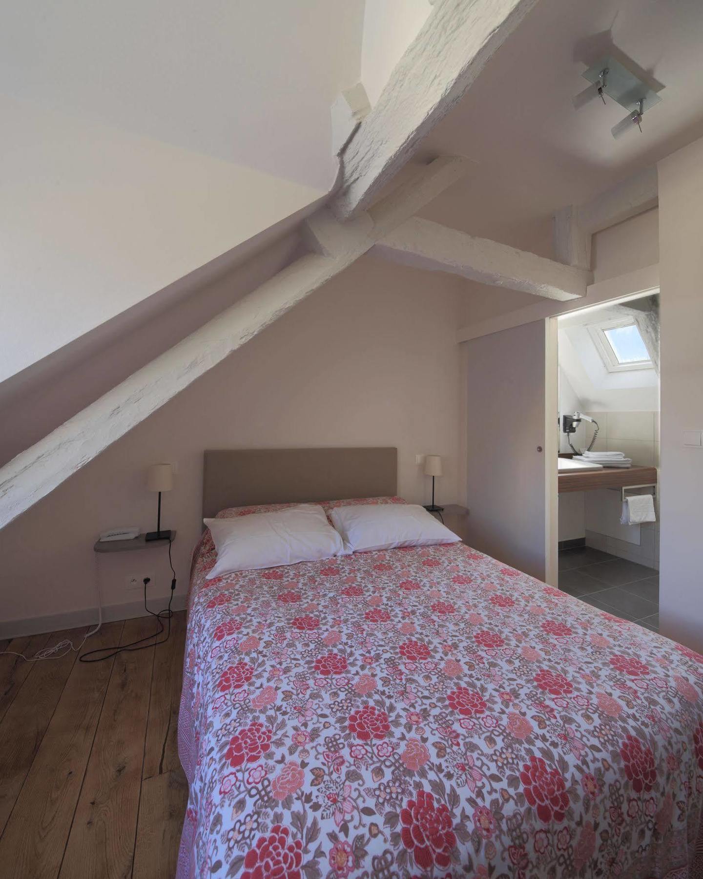 Hotel De Biencourt Азе-ле-Ридо Екстериор снимка