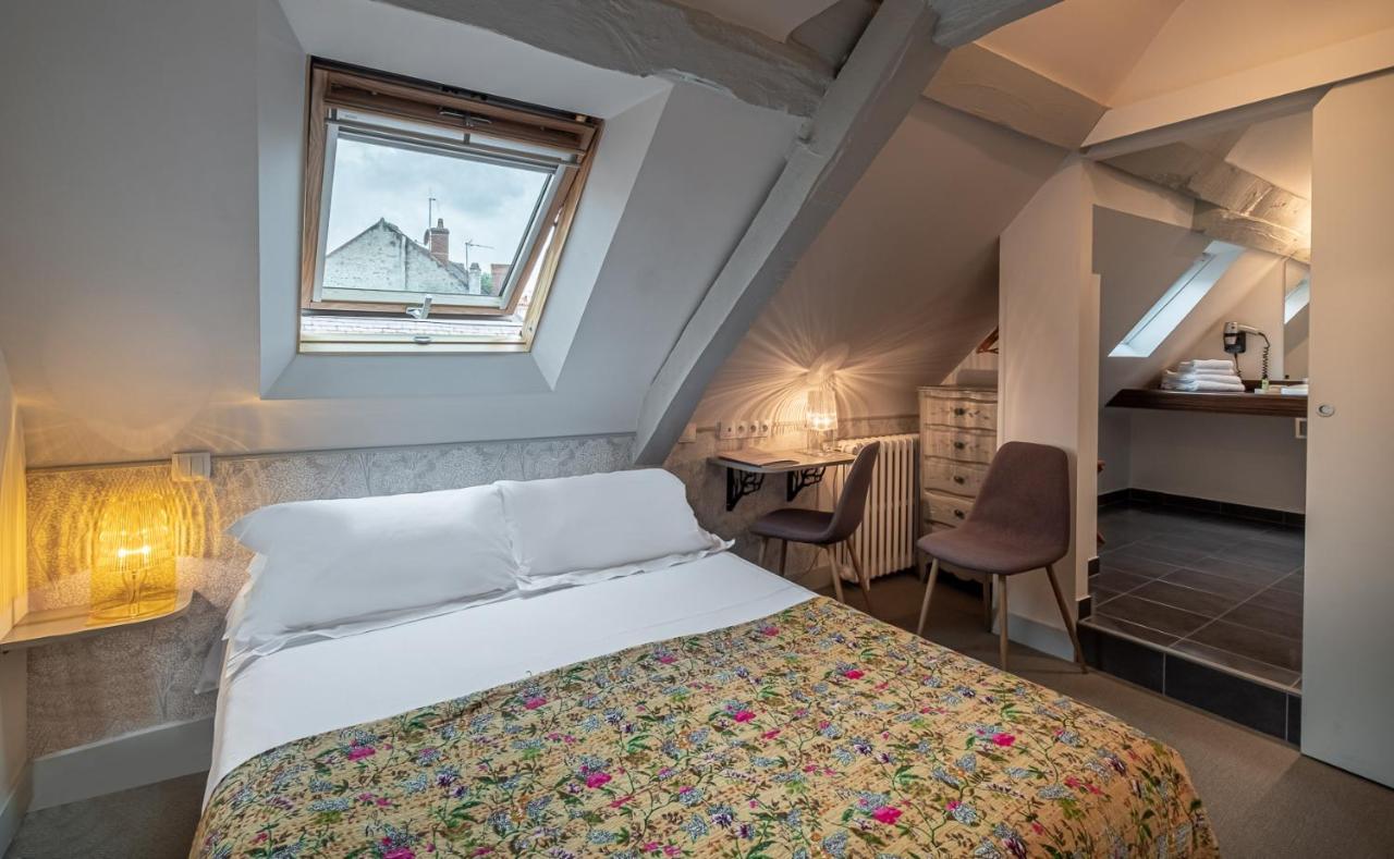 Hotel De Biencourt Азе-ле-Ридо Екстериор снимка