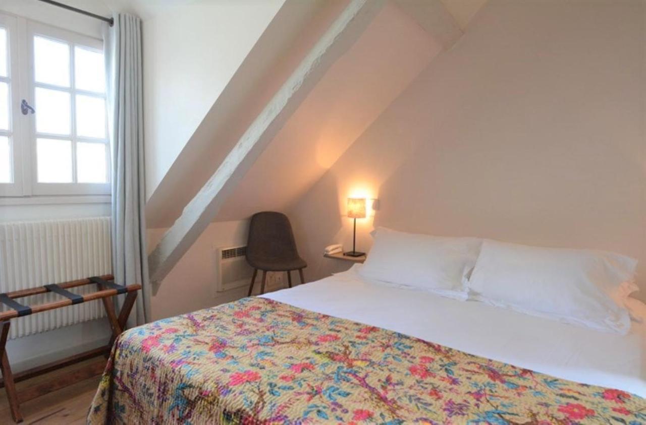 Hotel De Biencourt Азе-ле-Ридо Екстериор снимка
