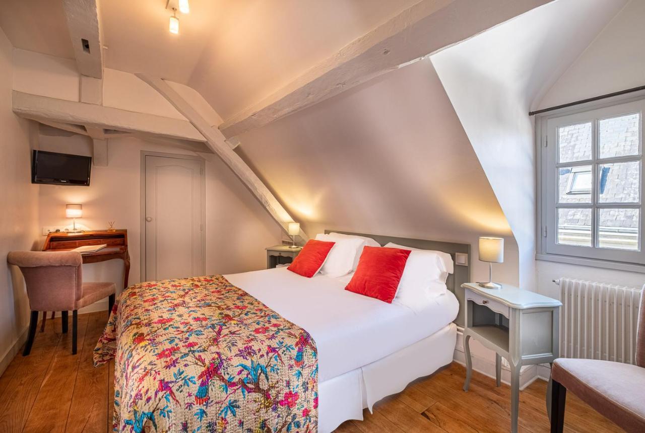 Hotel De Biencourt Азе-ле-Ридо Екстериор снимка